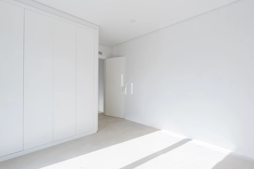 Apartamento T1 para Venda em Quarteira Foto 9