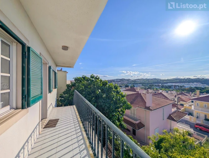 Moradia T5 para Venda em Oeiras e São Julião da Barra, Paço de Arcos e Caxias Foto 13