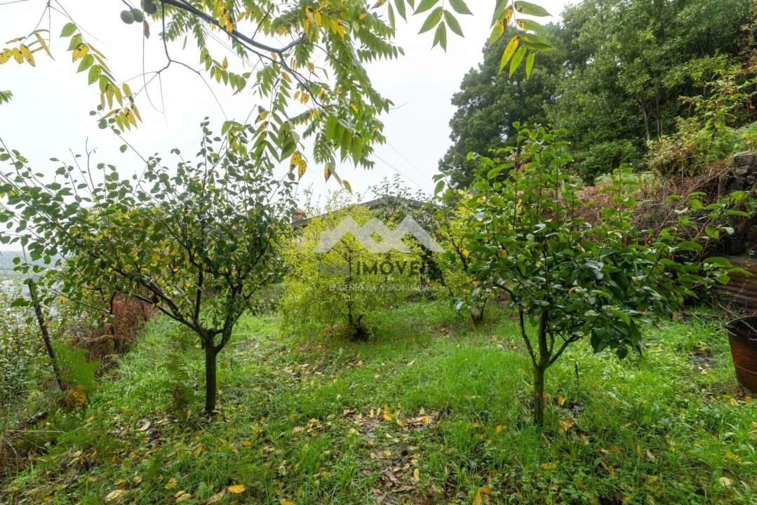 Moradia T6 para Venda em Freamunde Foto 41