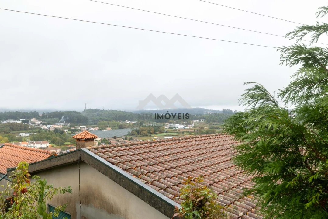 Moradia T6 para Venda em Freamunde Foto 32