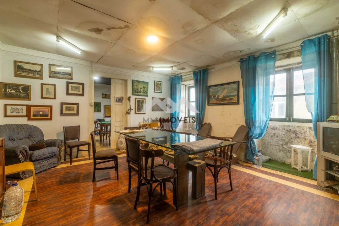 Moradia T6 para Venda em Freamunde Foto 14