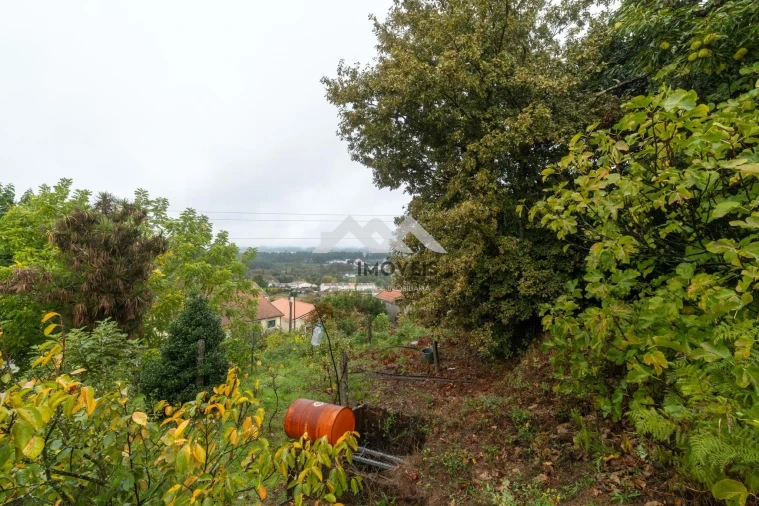 Moradia T6 para Venda em Freamunde Foto 33