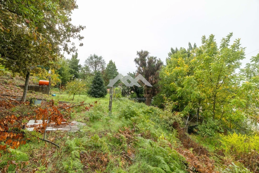 Moradia T6 para Venda em Freamunde Foto 31