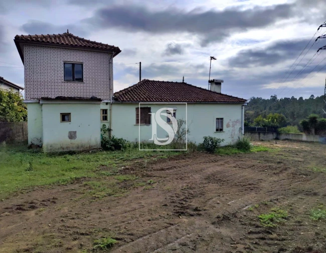 Moradia T3 para Venda em Lama Foto 8