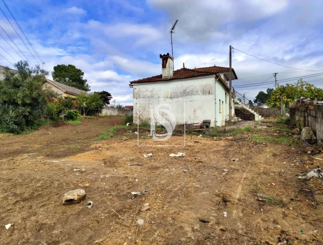 Moradia T3 para Venda em Lama Foto 5