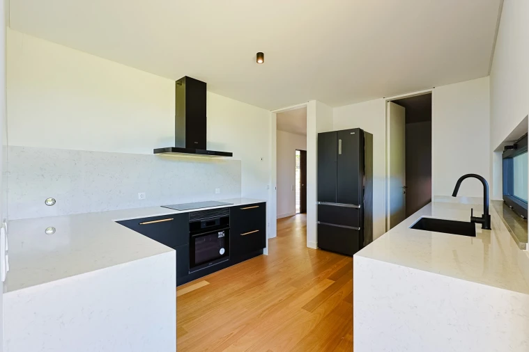 Moradia T3 para Venda em Vau Foto 17