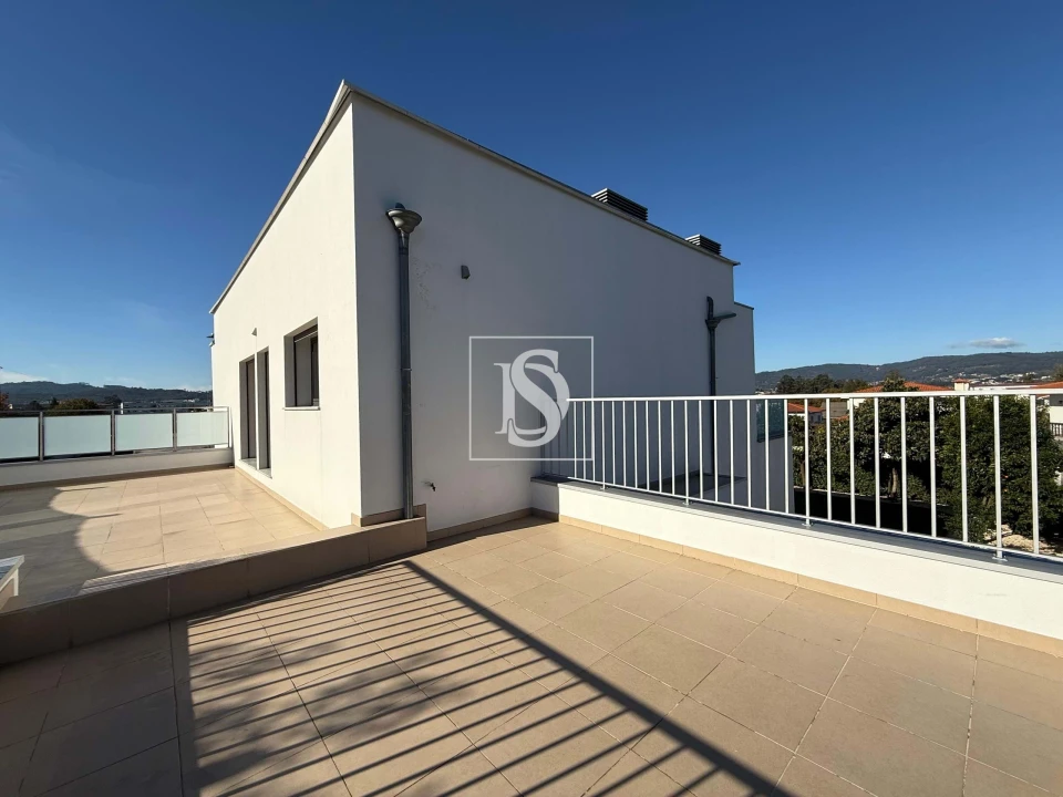 Moradia T4 para Venda em Ponte Foto 11