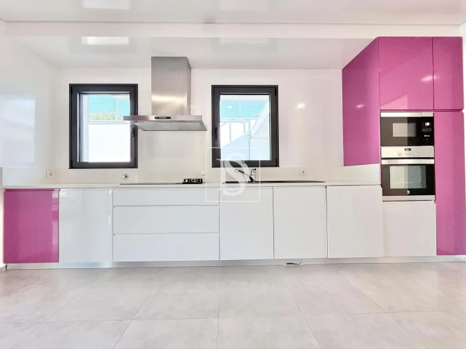 Moradia T4 para Venda em Ponte Foto 45