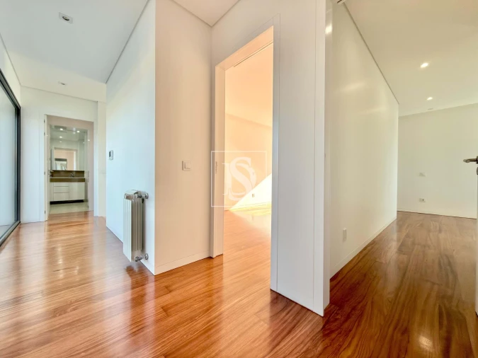 Moradia T4 para Venda em Ponte Foto 7