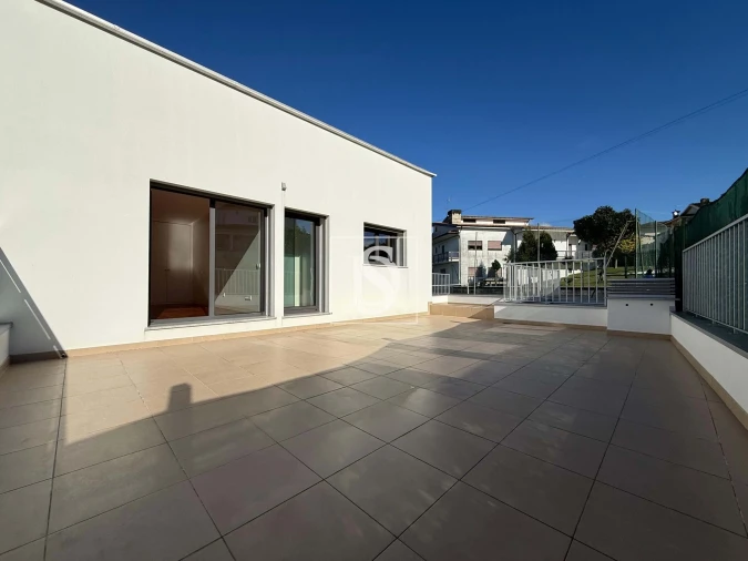 Moradia T4 para Venda em Ponte Foto 12