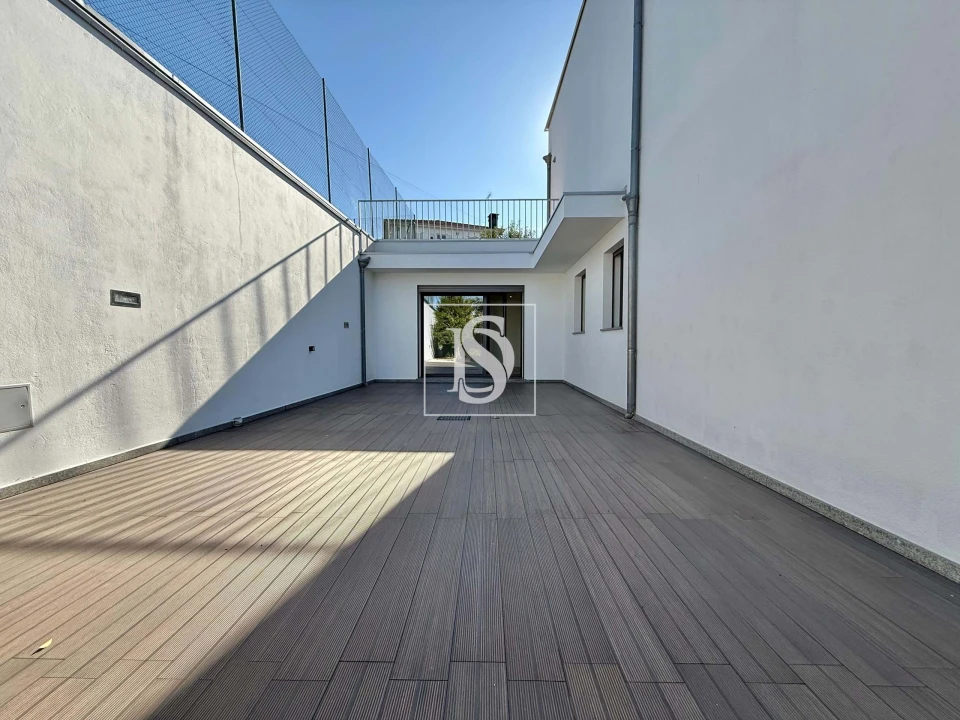 Moradia T4 para Venda em Ponte Foto 26