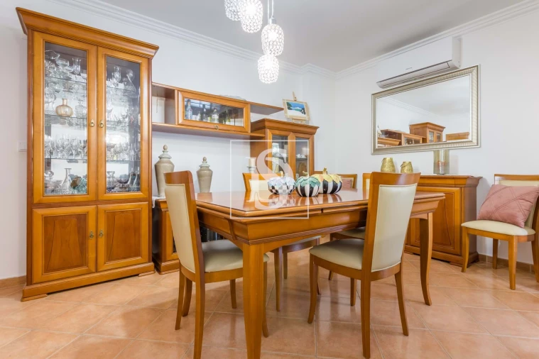 Apartamento T2 para Venda em Barreiro e Lavradio Foto 14