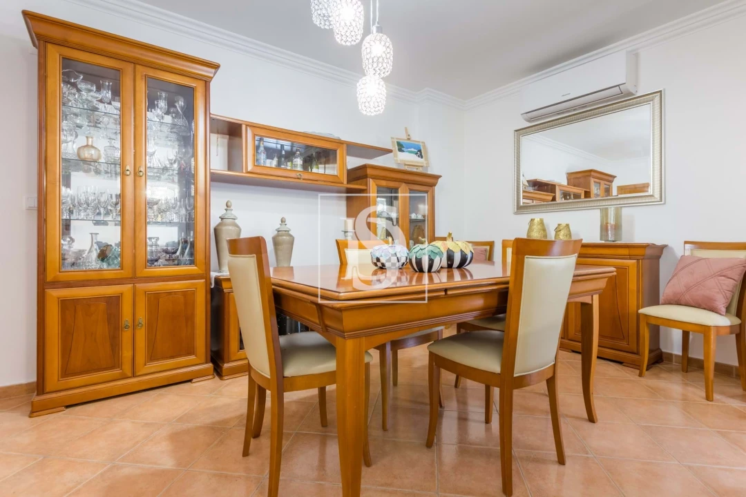 Apartamento T2 para Venda em Barreiro e Lavradio Foto 14