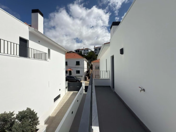 Moradia T3 para Arrendamento em Campolide Foto 33