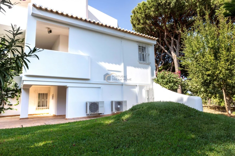 Moradia T5 para Venda em Albufeira e Olhos de Água Foto 40