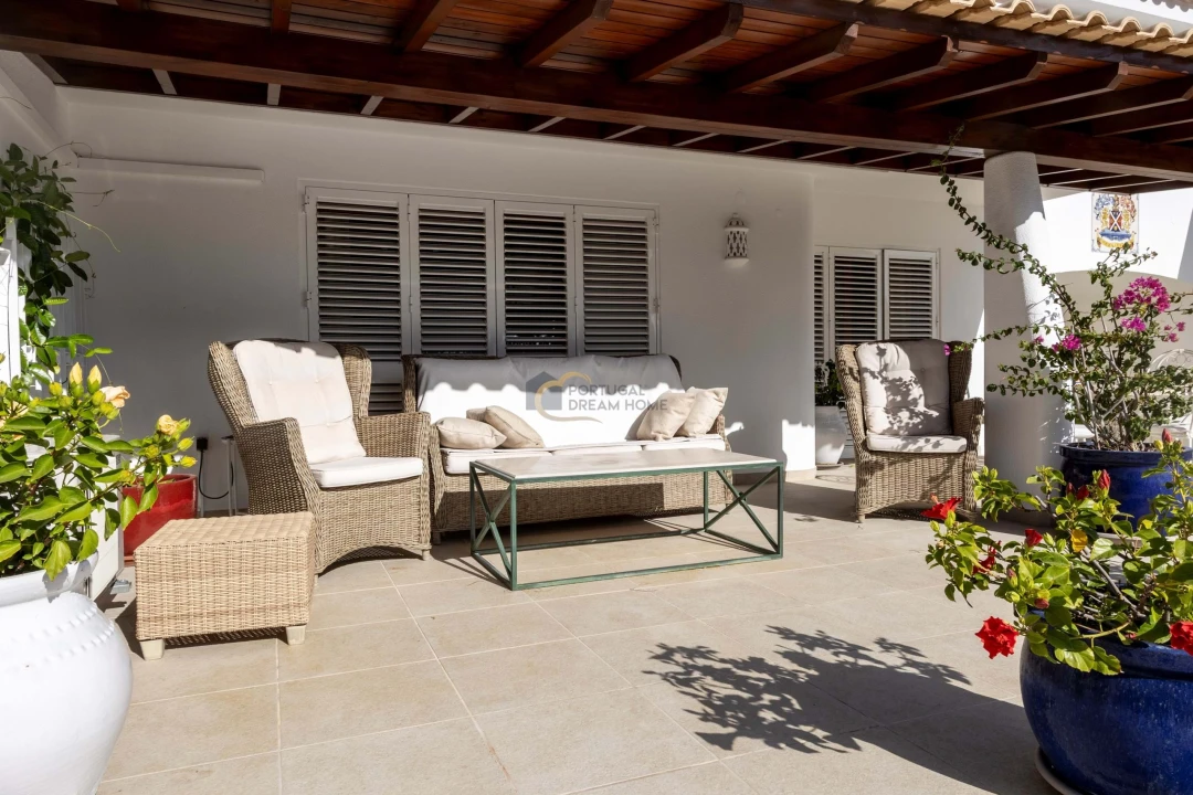 Moradia T5 para Venda em Albufeira e Olhos de Água Foto 19