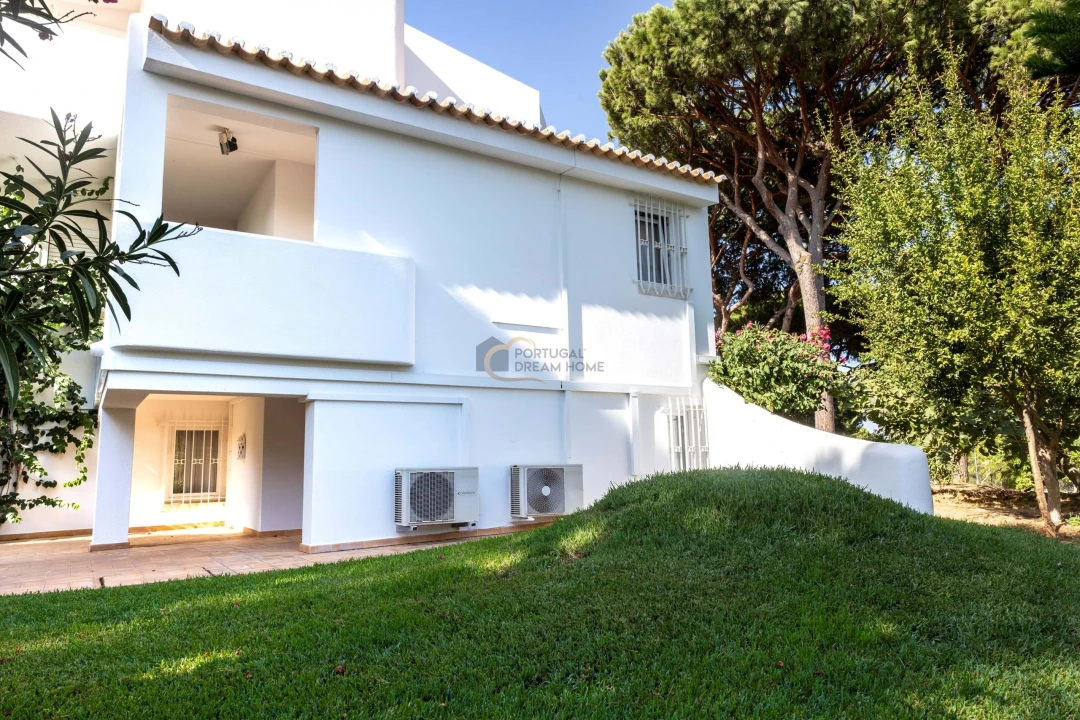 Moradia T5 para Venda em Albufeira e Olhos de Água Foto 40