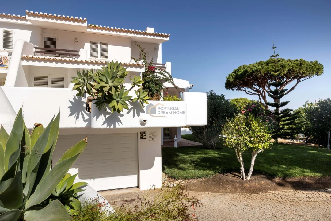 Moradia T5 para Venda em Albufeira e Olhos de Água Foto 46