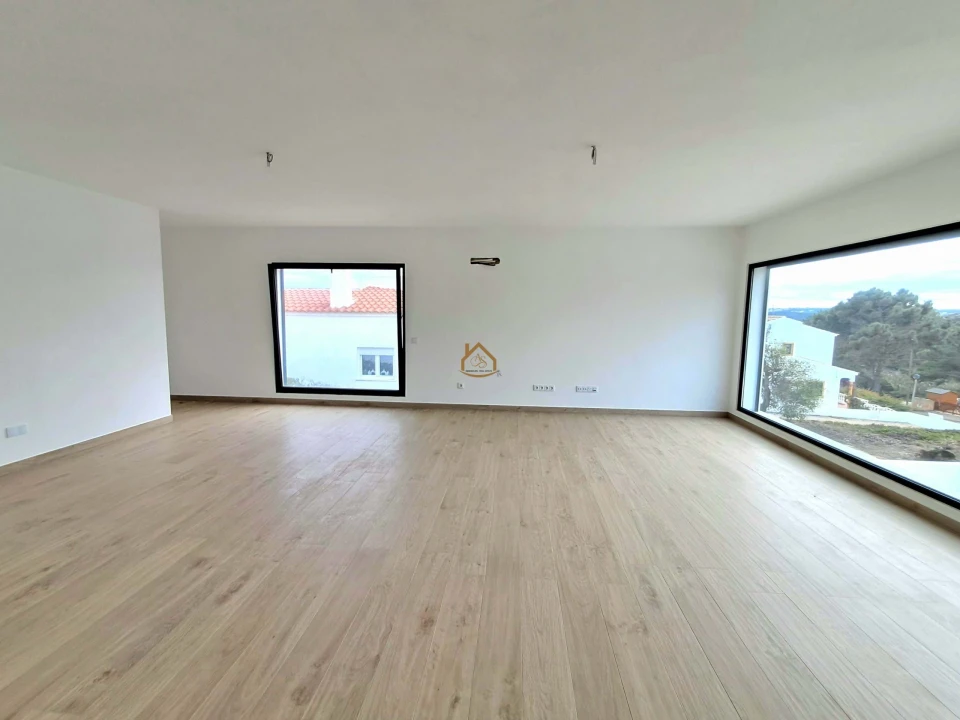 Moradia T4 para Venda em Aljezur Foto 6