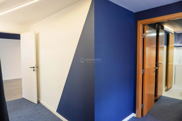 Escritório para Arrendamento em Laranjeiro e Feijó Foto 10