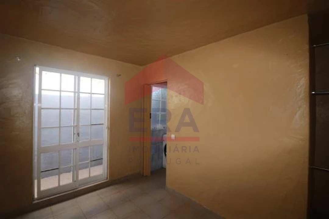 Moradia T7 para Venda em Almancil Foto 39
