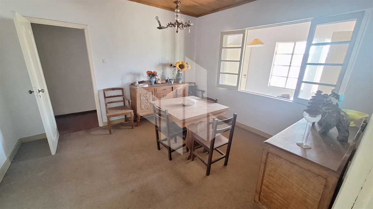 Moradia T4 para Venda em Lobão da Beira Foto 10