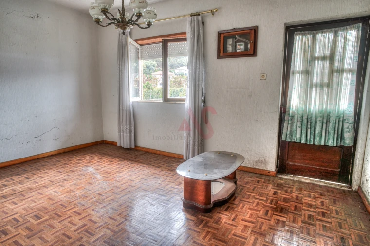 Moradia T3 para Venda em Conde e Gandarela Foto 8