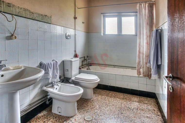 Moradia T3 para Venda em Conde e Gandarela Foto 11