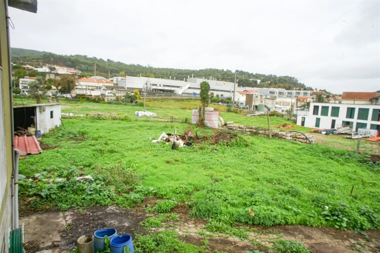 Moradia T3 para Venda em Conde e Gandarela Foto 20