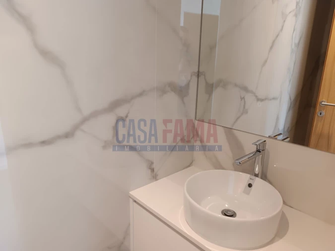 Apartamento T3 para Venda em Canidelo Foto 9