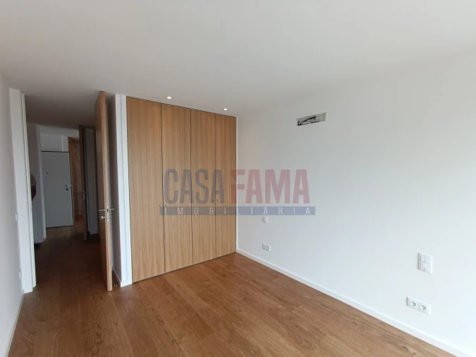 Apartamento T3 para Venda em Canidelo Foto 13