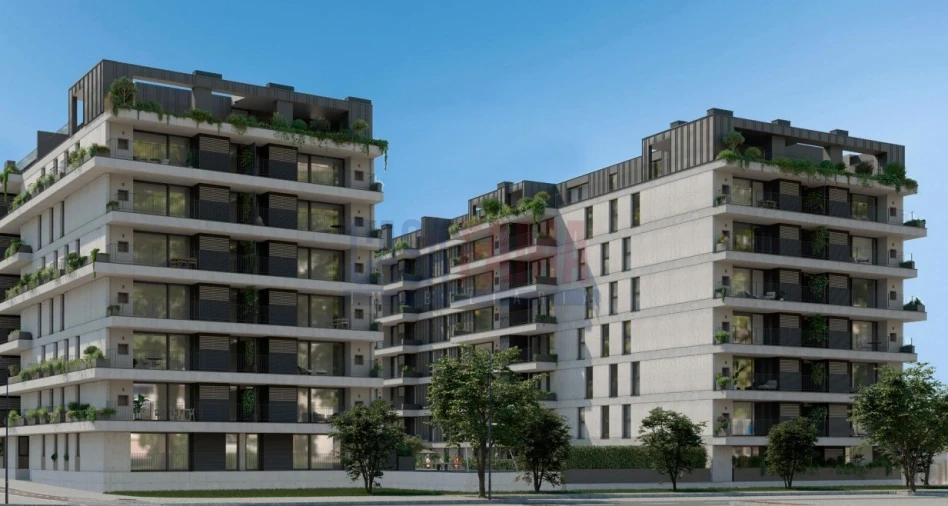 Apartamento T4 para Venda em Ramalde Foto 5
