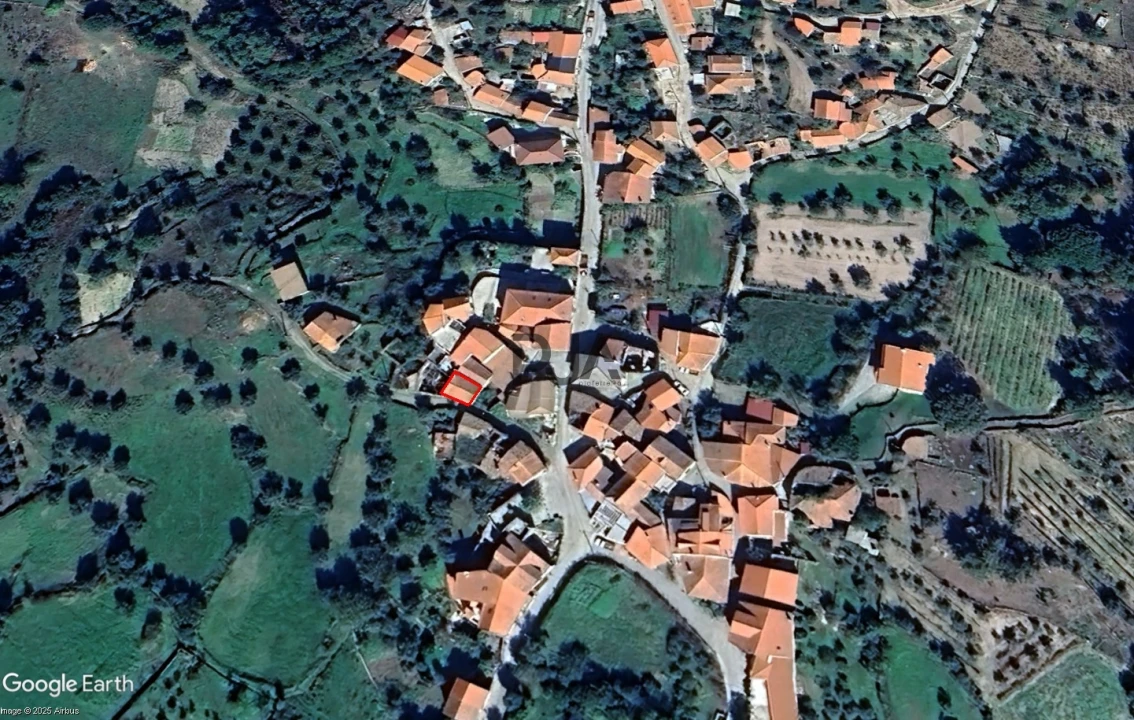 Moradia T4 para Venda em Vila Cova do Covelo/Mareco Foto 10