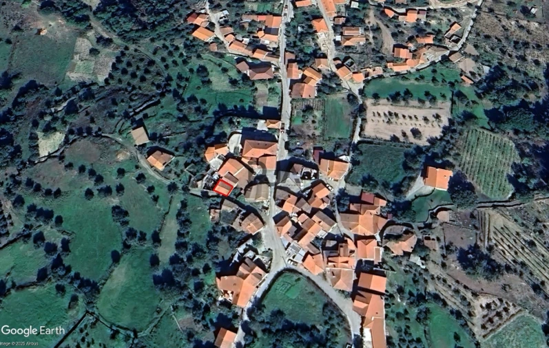 Moradia T4 para Venda em Vila Cova do Covelo/Mareco Foto 10