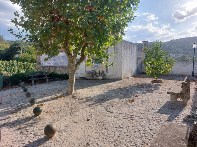 Moradia T4 para Venda em Vila Cova do Covelo/Mareco Foto 12