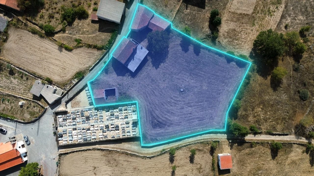 Moradia T0 para Venda em Pousade e Albardo Foto 40