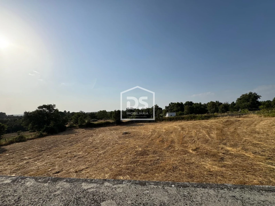 Moradia T0 para Venda em Pousade e Albardo Foto 35