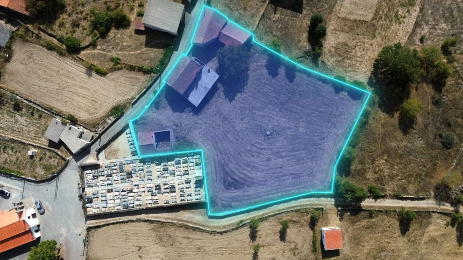 Moradia T0 para Venda em Pousade e Albardo Foto 40