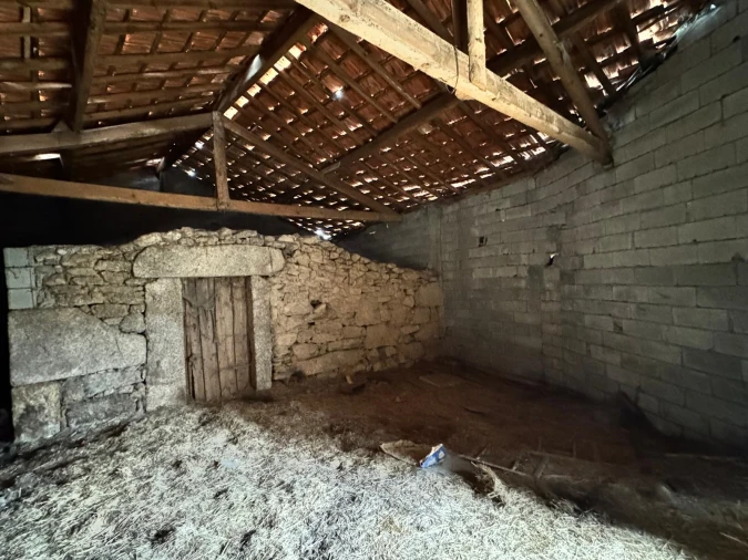 Moradia T0 para Venda em Pousade e Albardo Foto 43