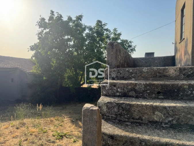 Moradia T0 para Venda em Pousade e Albardo Foto 10