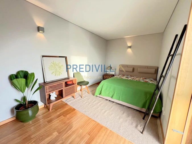 Apartamento T1 para Arrendamento em Azurara Foto 13