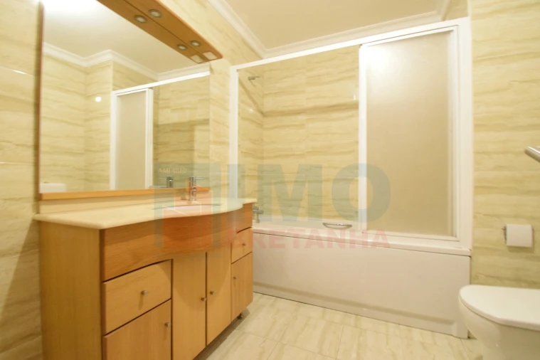 Apartamento T3 para Arrendamento em Covilhã e Canhoso Foto 16