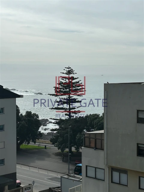 Apartamento T3 para Venda em Aldoar, Foz do Douro e Nevogilde