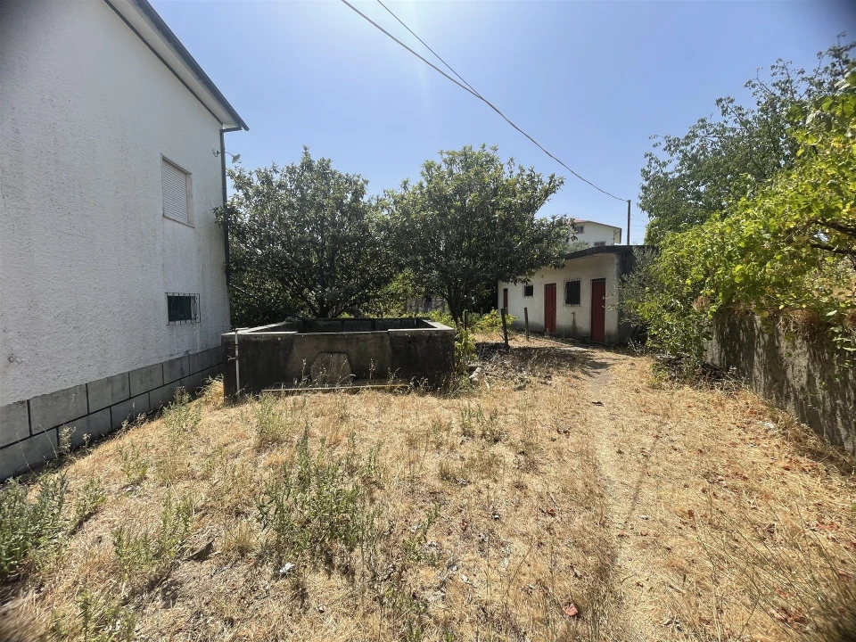 Moradia T4 para Venda em São Paio Foto 14