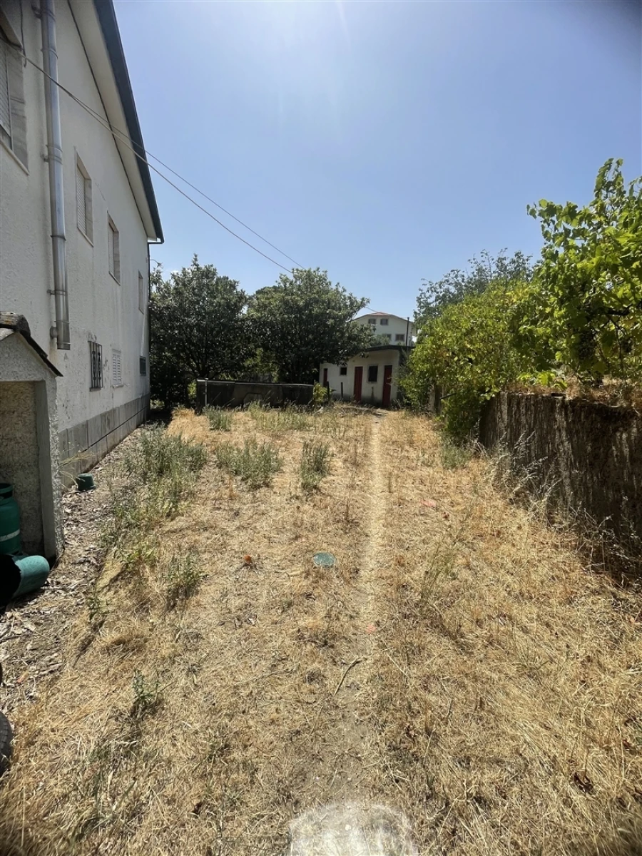 Moradia T4 para Venda em São Paio Foto 23