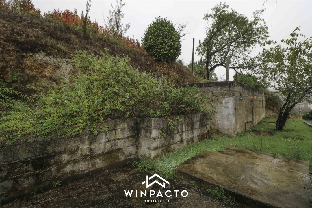 Moradia T3 para Venda em Treixedo e Nagozela Foto 2