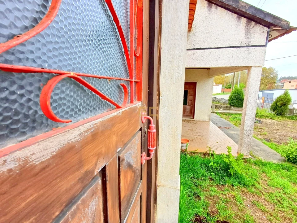 Moradia T3 para Venda em Ferreira-A-Nova Foto 8