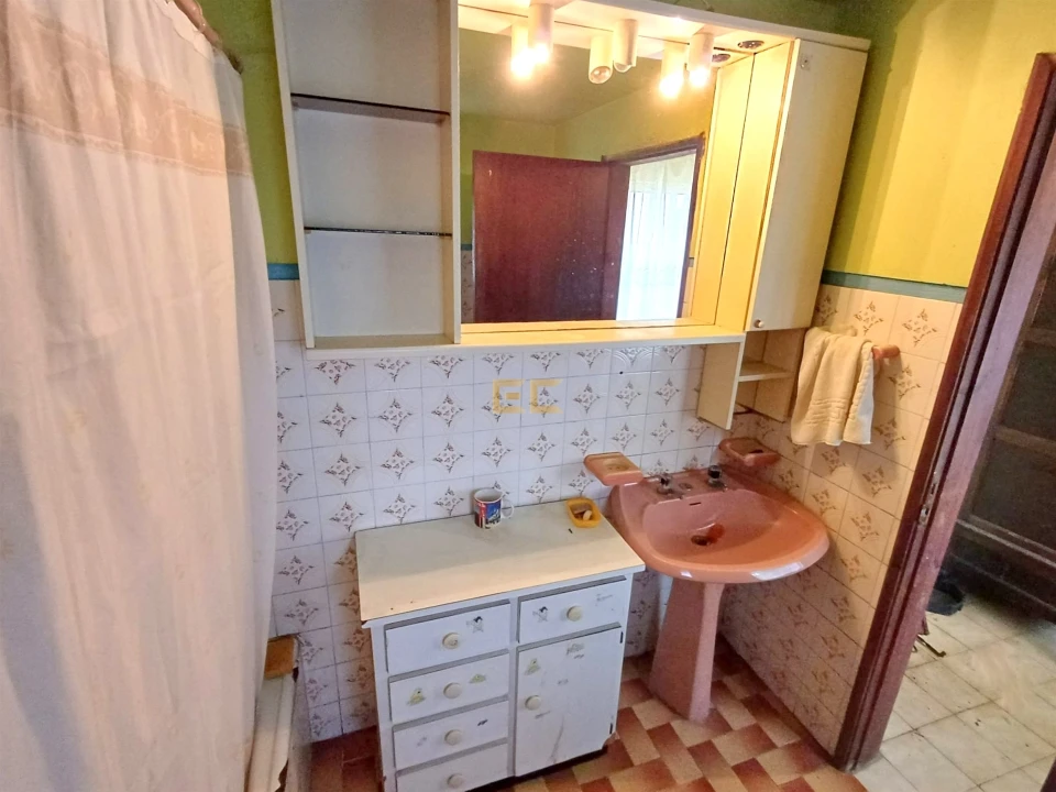 Moradia T3 para Venda em Ferreira-A-Nova Foto 17