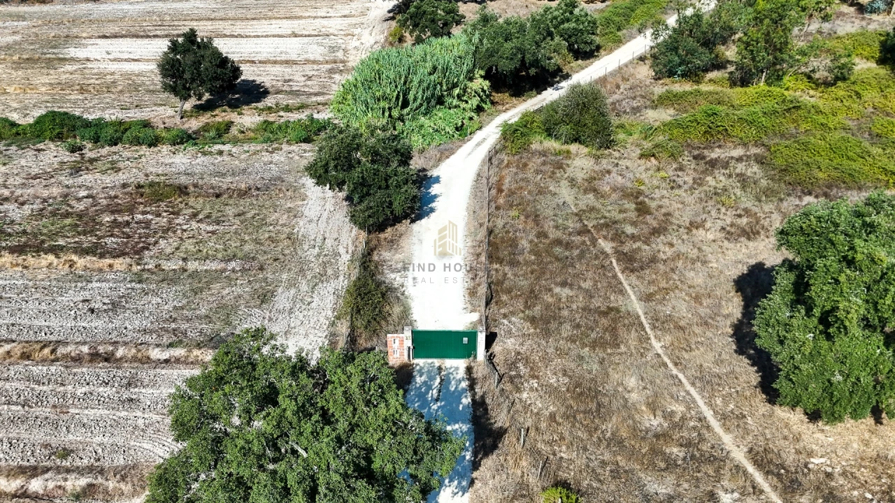 Quinta T2 para Venda em Raposa Foto 2