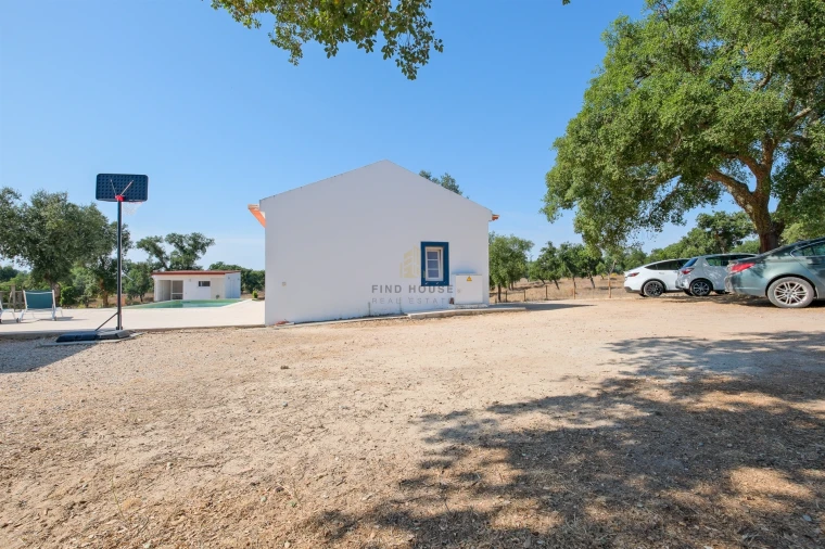 Quinta T2 para Venda em Raposa Foto 35